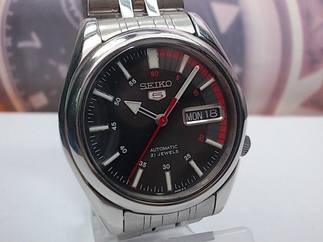 seiko 5 day date automatic