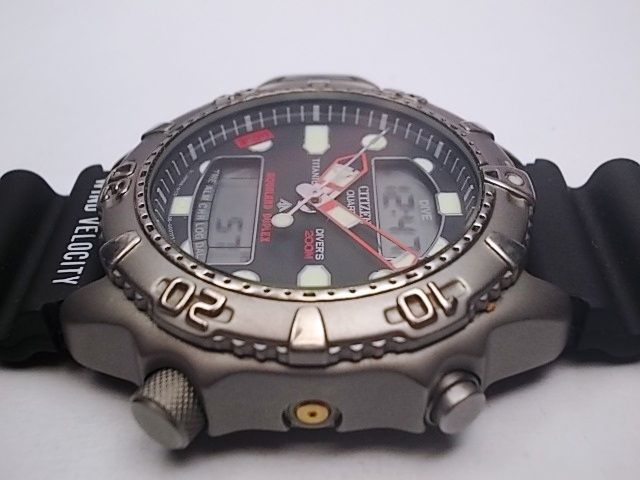 citizen aqualand titanium dive watch
