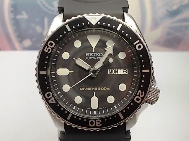 seiko automatic scuba 200m
