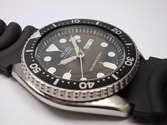 seiko scuba diver's 200m auto start depth sensor