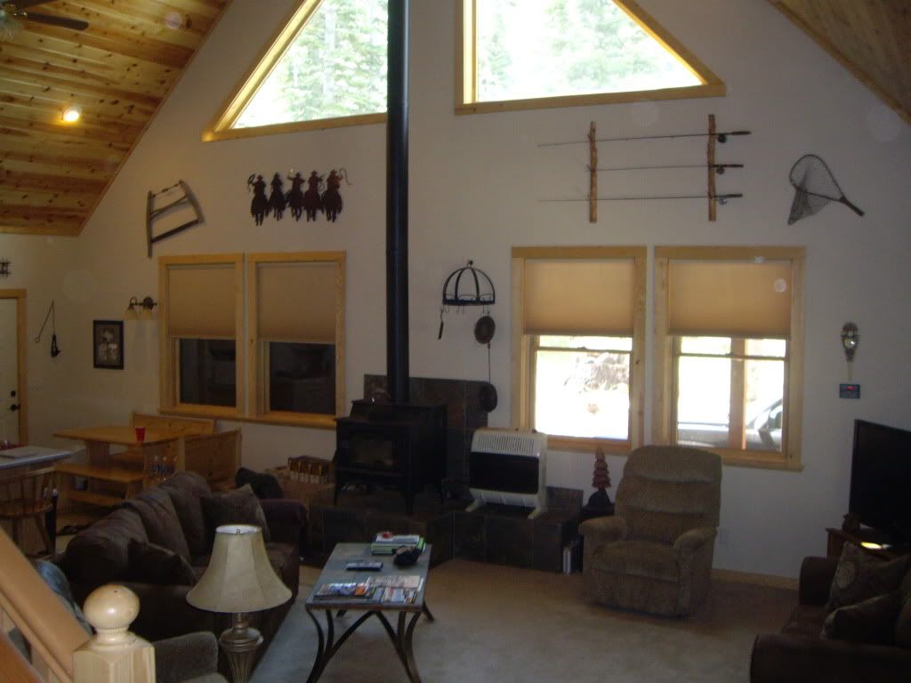 Cabin108099.jpg