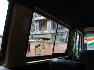Un premier temple, sur la route
