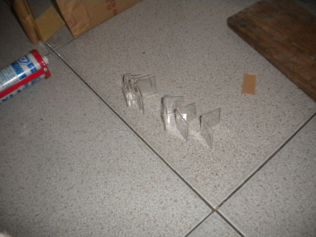 Case Mica làm bằng công cụ thô sơ. - 2