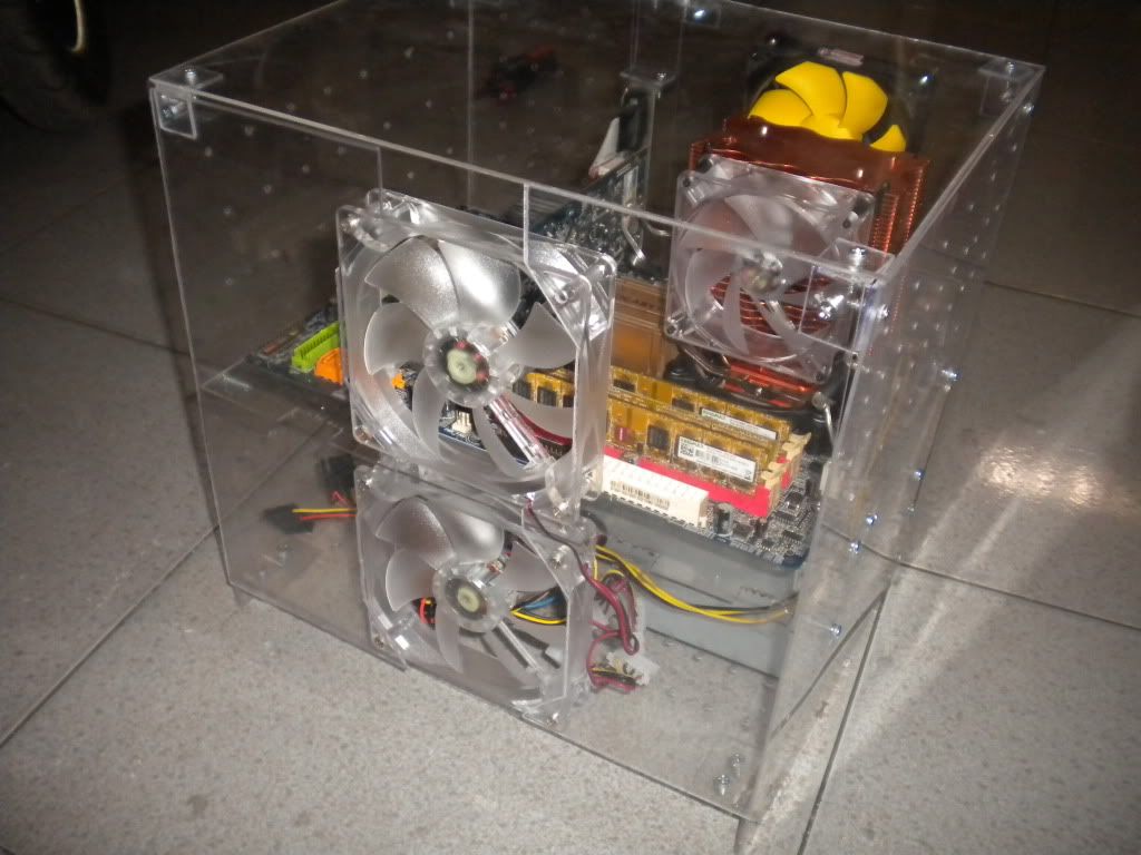 Case Mica làm bằng công cụ thô sơ. - 7