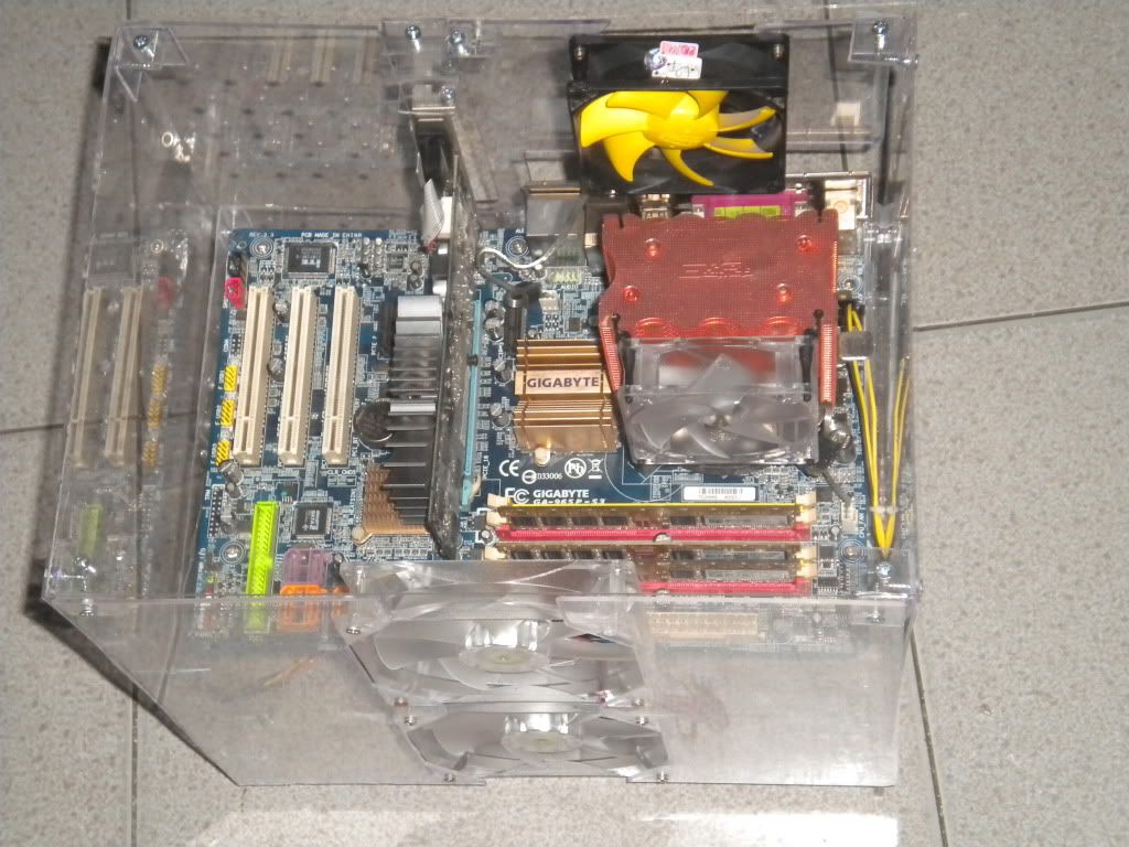 Case Mica làm bằng công cụ thô sơ. - 8