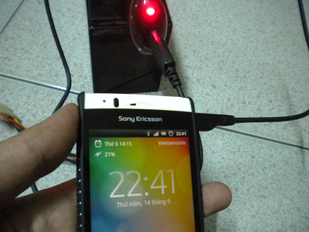 Trên tay pin di động Panasonic 7,2Ah (7200mAh) (DIY) - 4