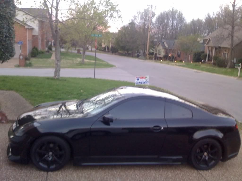 Infiniti G35 Coupe Blacked Out
