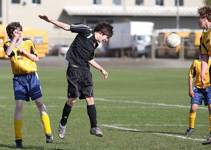 IMAGE: http://i236.photobucket.com/albums/ff31/EJB2007/BEHS_0149_edited-1.jpg