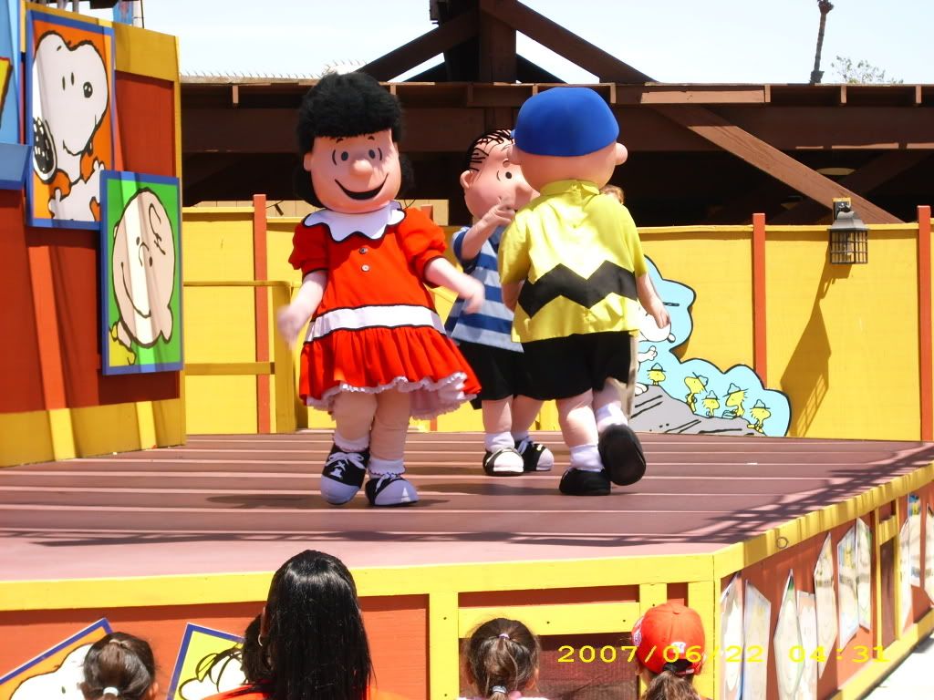 Knott's New Years Party