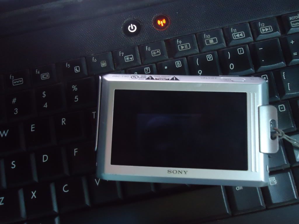 [HCM] Nhờ ae giúp mình về giá máy chụp hình sony DSC-T90