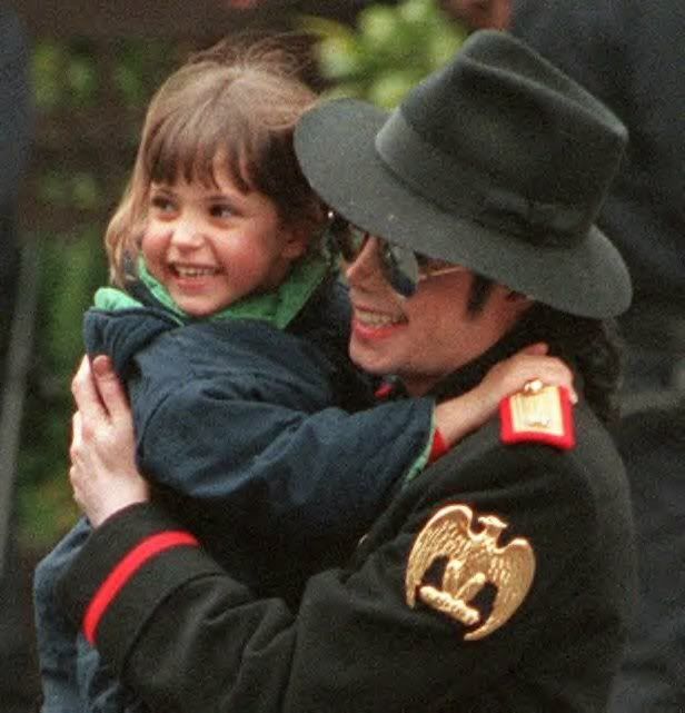 MICHAEL JACKSON Pictures, Images and Photos