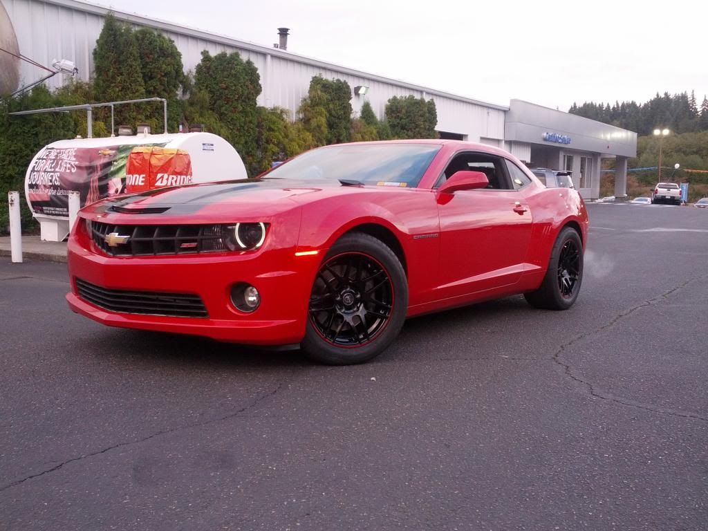 18 Quot Forgestar F14 S Gloss Black W Red Stripe Camaro5