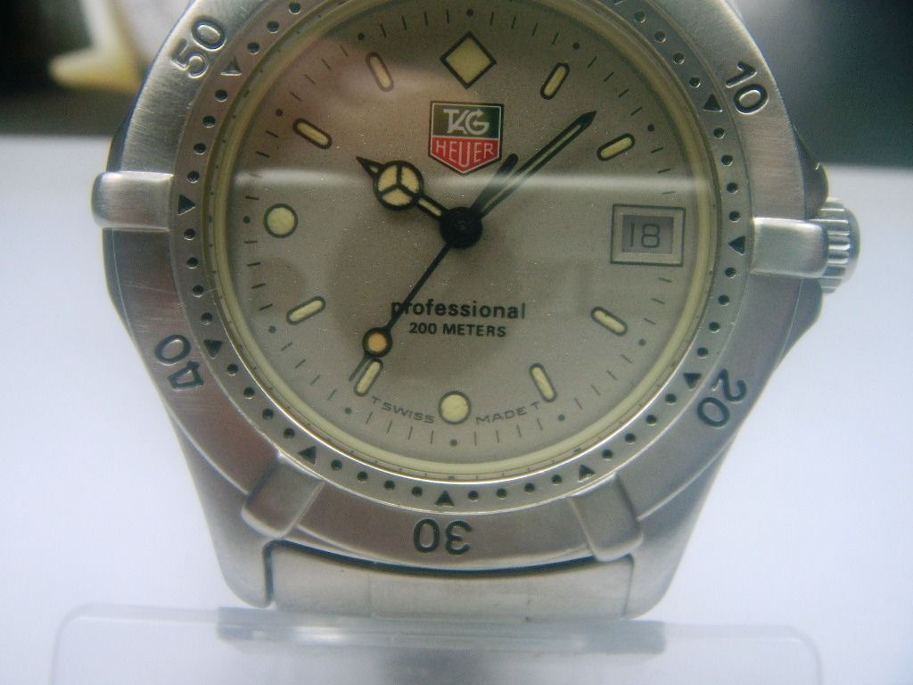 TAG HEUER 200M PROF 2000 QUARTZ ALL STEEL MIDSIZE WATCH 962.213R 