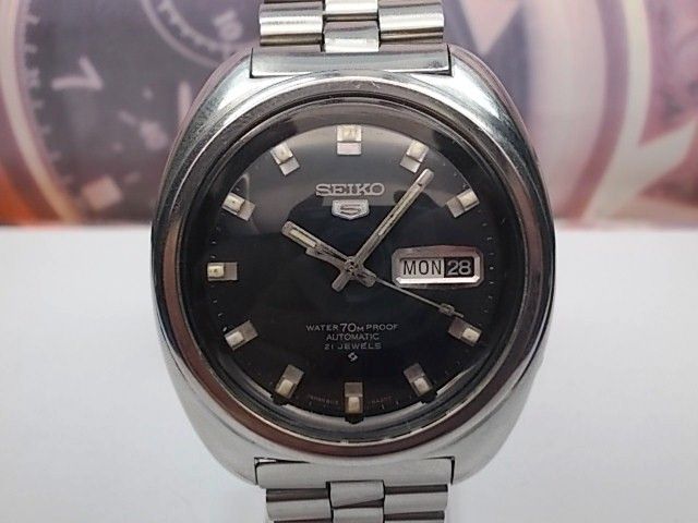 VINTAGE SEIKO 5 DAY/DATE AUTOMATIC MENS WATCH 6119-8400 | eBay